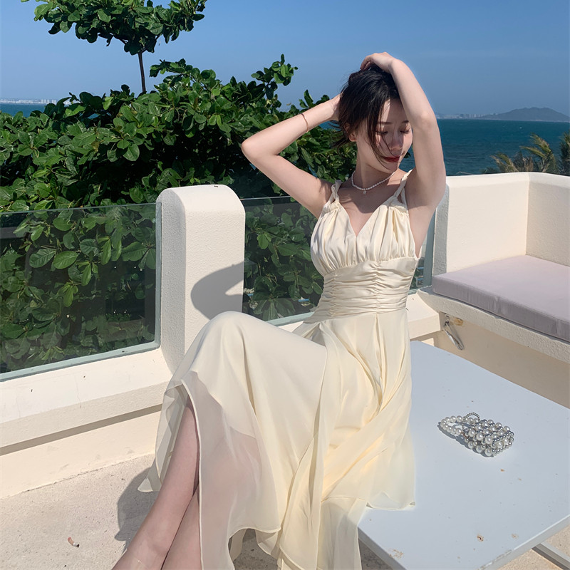 實拍雅典娜法式收腰連衣裙女夏款v領吊帶長裙不規則裙子