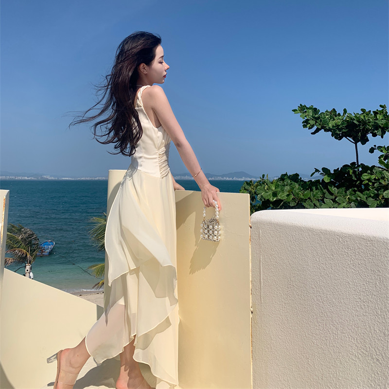 實拍雅典娜法式收腰連衣裙女夏款v領吊帶長裙不規則裙子