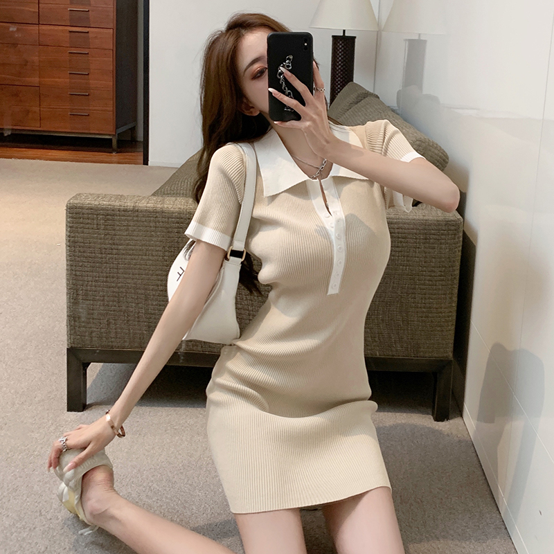 2025夏季新款Polo領針織連衣裙女收腰顯瘦短袖辣妹修身包臀裙小眾