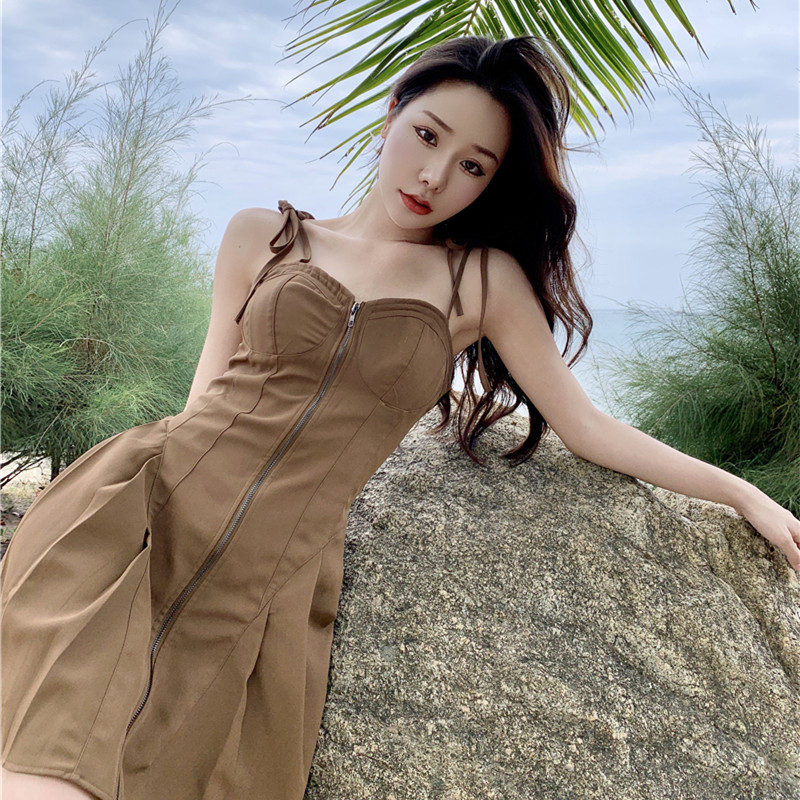 實拍巧克力布朗尼性感吊帶連衣裙夏復古小眾設計顯瘦a字裙子