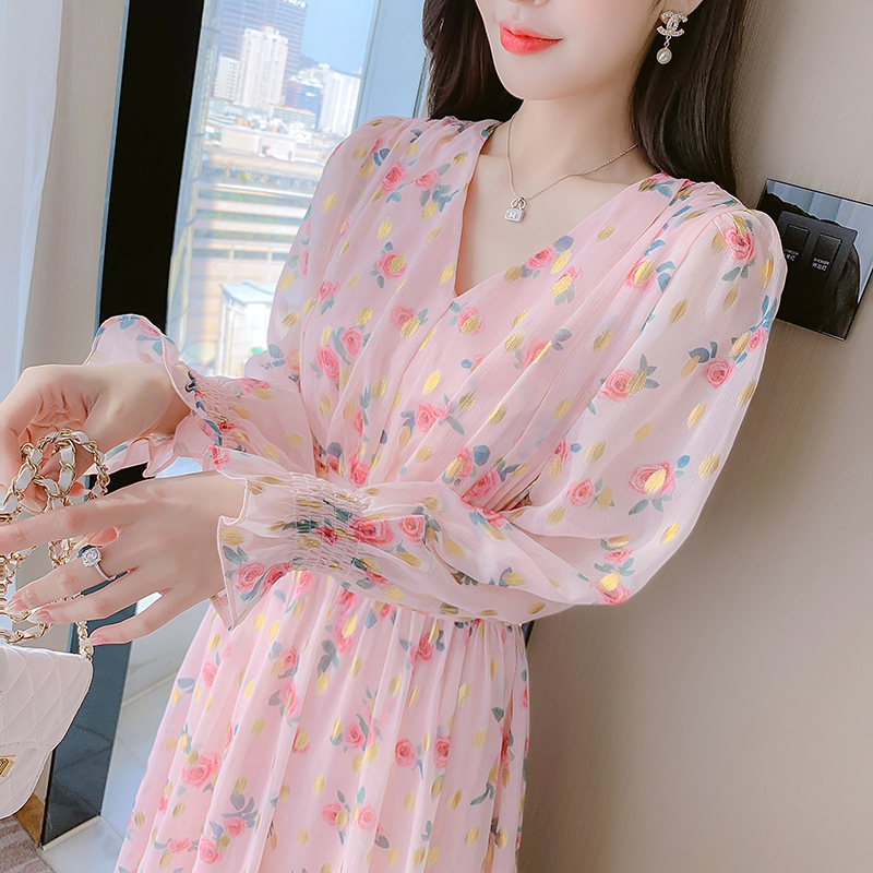 實拍收腰法式氣質長裙女春裝2022新款修身顯瘦碎花燙金雪紡連衣裙