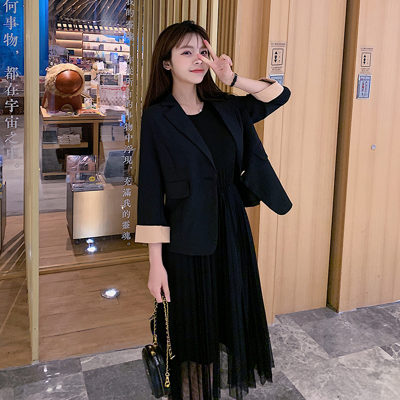 慕翎大码女装夏装2020年新款西装外套连衣裙胖妹妹mm套装显瘦春装