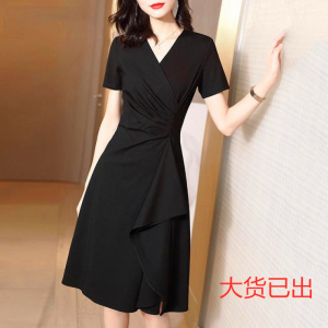 RM14085#黑色气质连衣裙女神范2020新款夏天裙子收腰显瘦V领赫本风小黑裙
