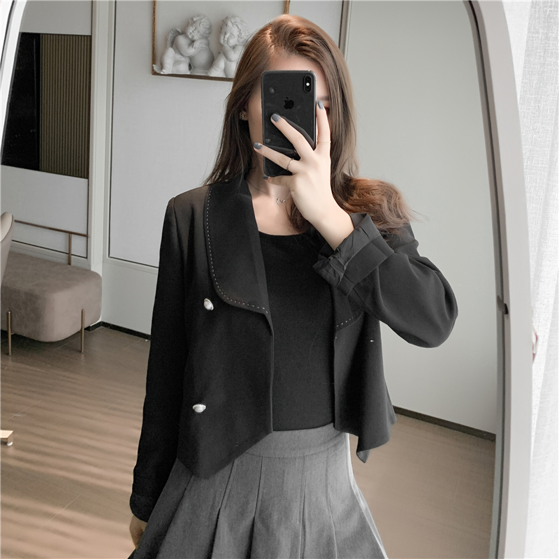 实拍韩版设计感小众西装女秋2020新款小香风气质短外套
