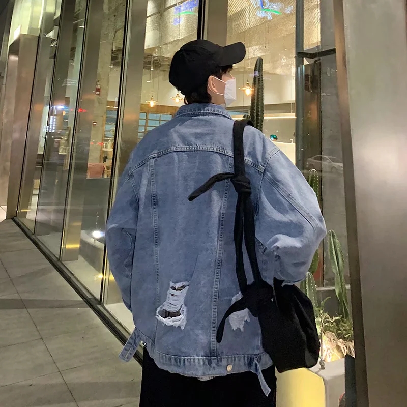 实拍 韩版宽松破洞水洗牛仔夹克上衣男港风日系街头纯色百搭外套