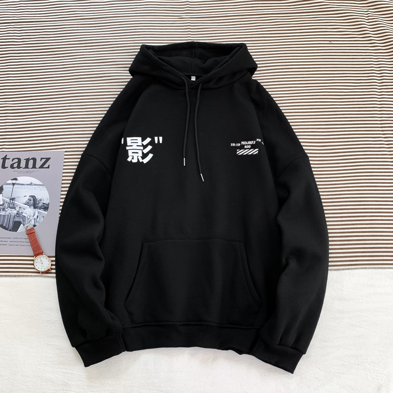 实拍 日系卡通印花宽松港风百搭街头连帽上衣男韩版休闲潮流卫衣