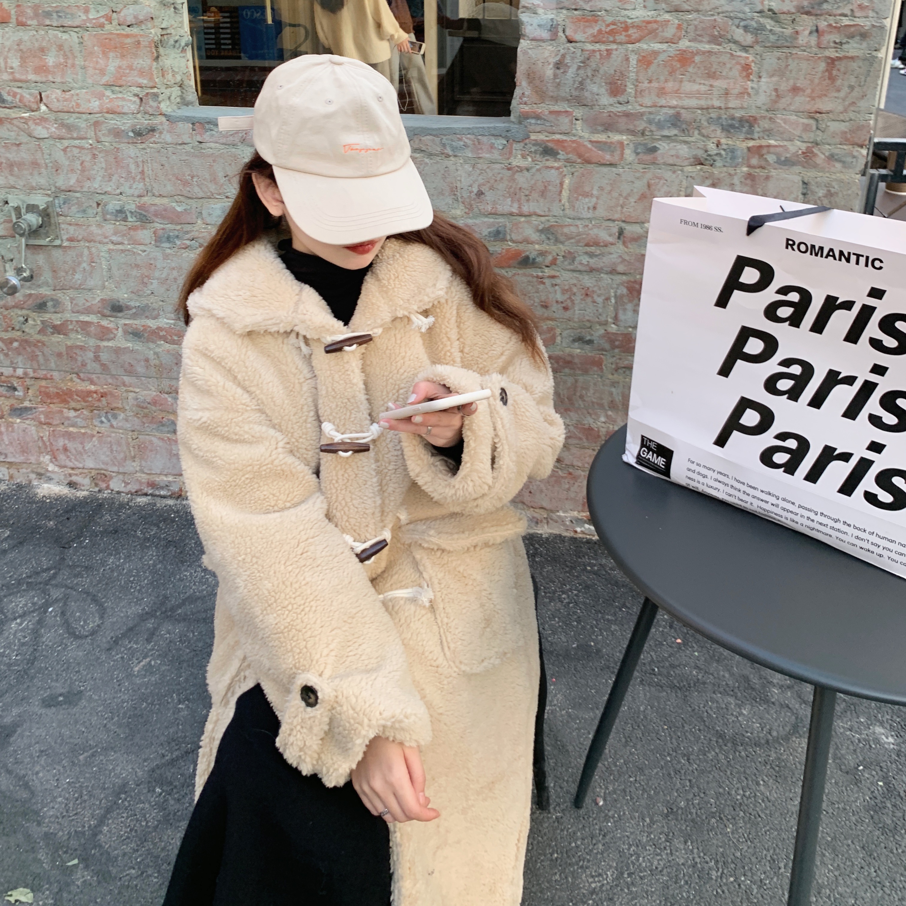 实拍实价 加厚复古牛角扣棉服大衣韩版中长款连帽羊羔毛棉衣外套