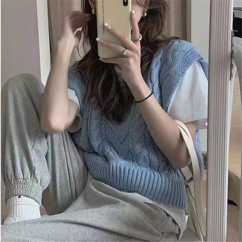 现货！2021春季新款女V领短款针织马甲毛衣宽松韩版百搭时尚上衣