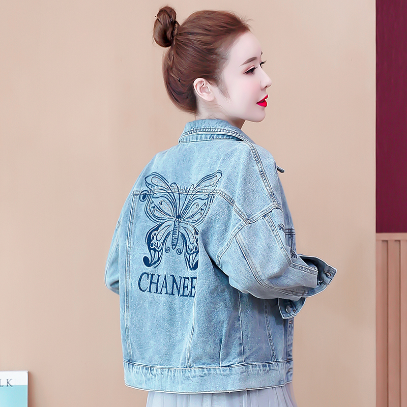 2021春秋女装蝴蝶刺绣牛仔外套女士短款小个子宽松百搭休闲上衣潮
