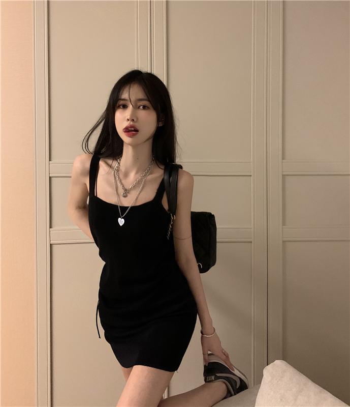 实拍实价~2021年新款抽绳针织连衣裙修身设计感辣妹吊带裙女春秋