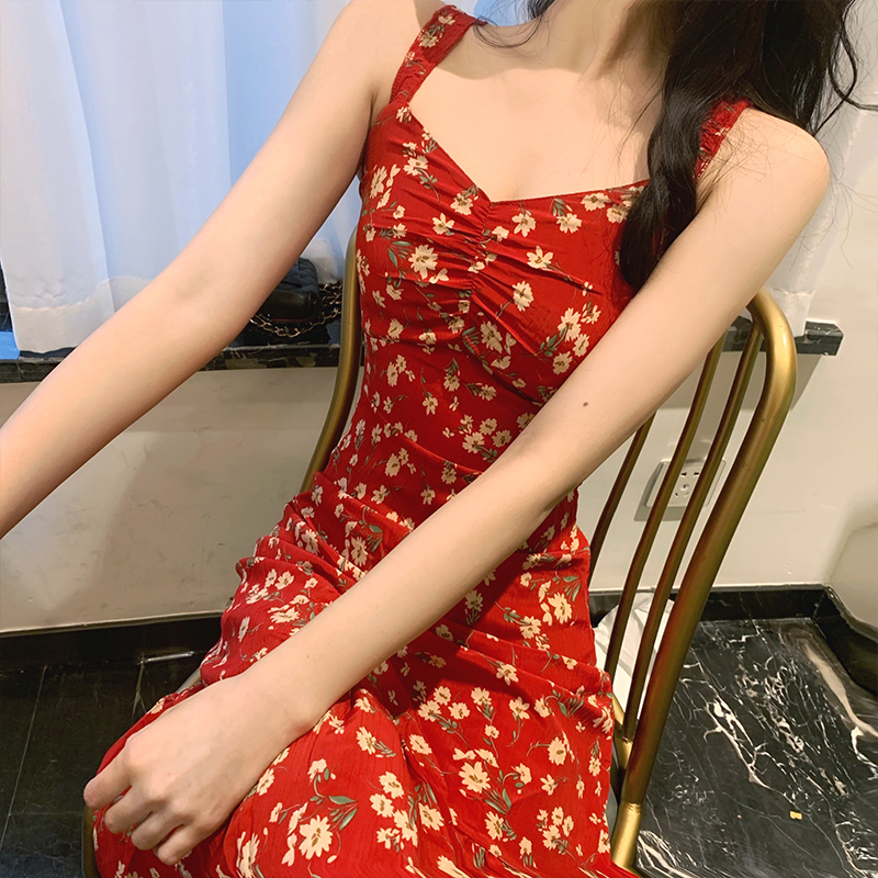 实拍~大码女装法式小众显瘦吊带裙胖mm碎花连衣裙遮肉显瘦吊带女