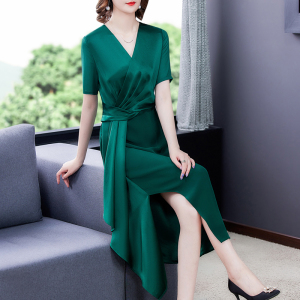 RM7850#夏季新款缎面连衣裙高端气质修身显瘦遮肚子短袖不规则中长裙