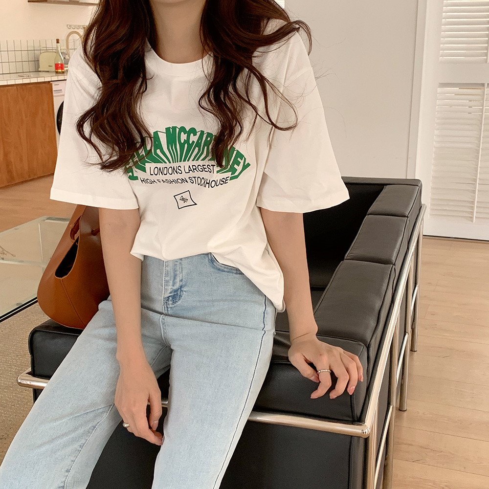 实拍  清新少女 韩系百搭减龄印花T恤+复古绿牛仔裙 套装