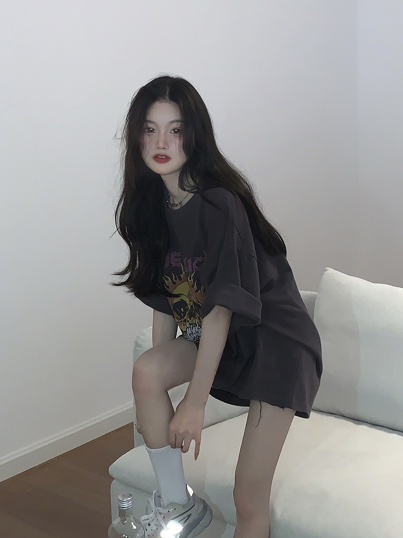 实价实拍三标齐吸睛宽松显瘦印花圆领T恤上衣女