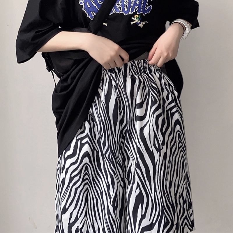 控32韩国复古男女短裤ins潮流斑马纹五分裤休闲宽松夏季百搭裤子