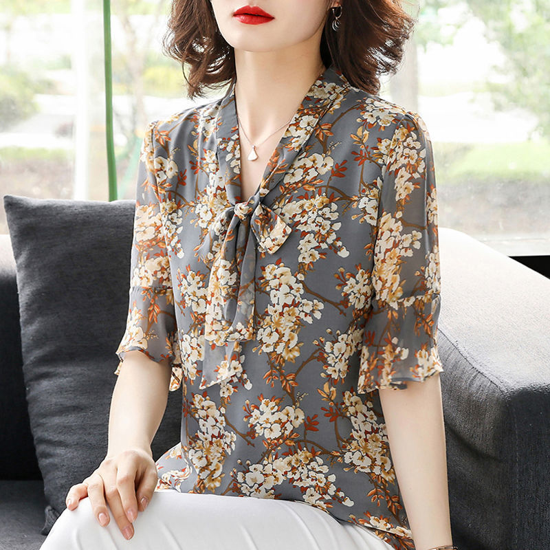 雪纺夏装洋气时尚碎花衬衫上衣中年女中老年女装短袖T恤妈妈装