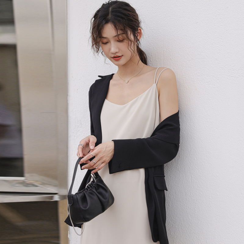 实拍 西装外套女2021春秋新款设计感小众垂感宽松港风休闲小西服