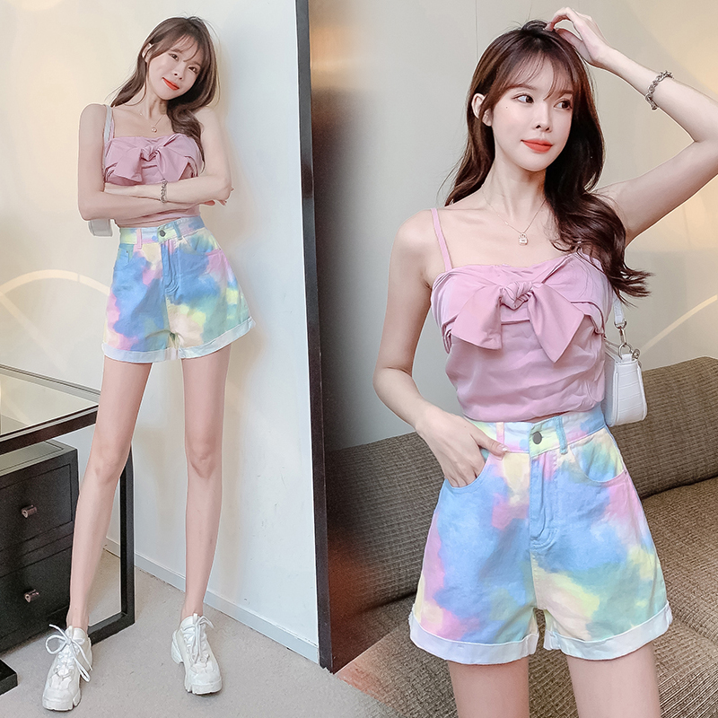 实拍超火裙子2021夏季设计感百搭高腰a字卷边小个子彩色牛仔短裤
