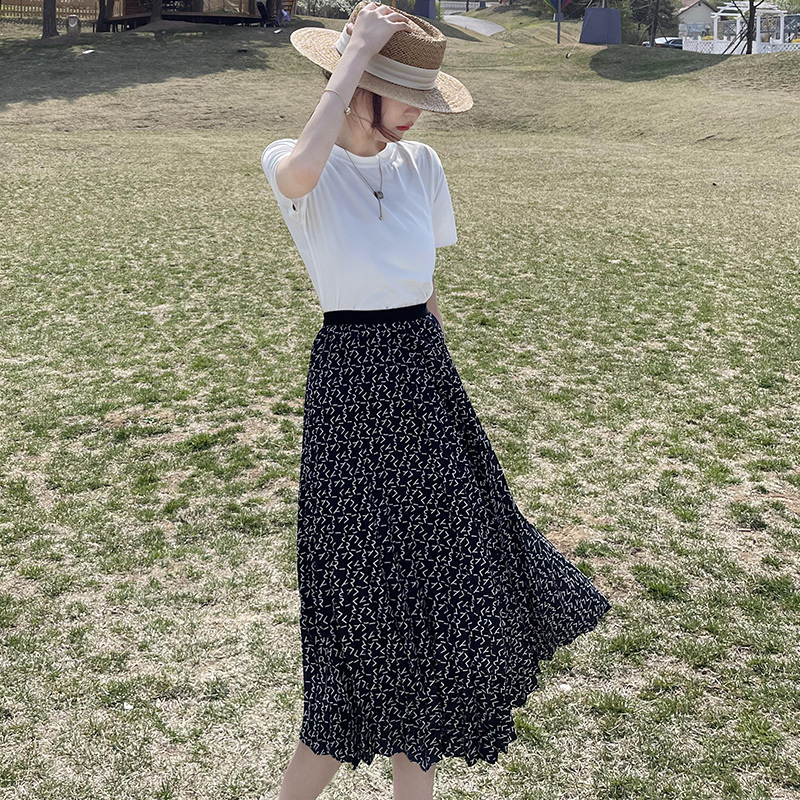 实拍 大码女装胖MM半身裙中长款松紧腰夏季网红款高腰a字压褶裙子