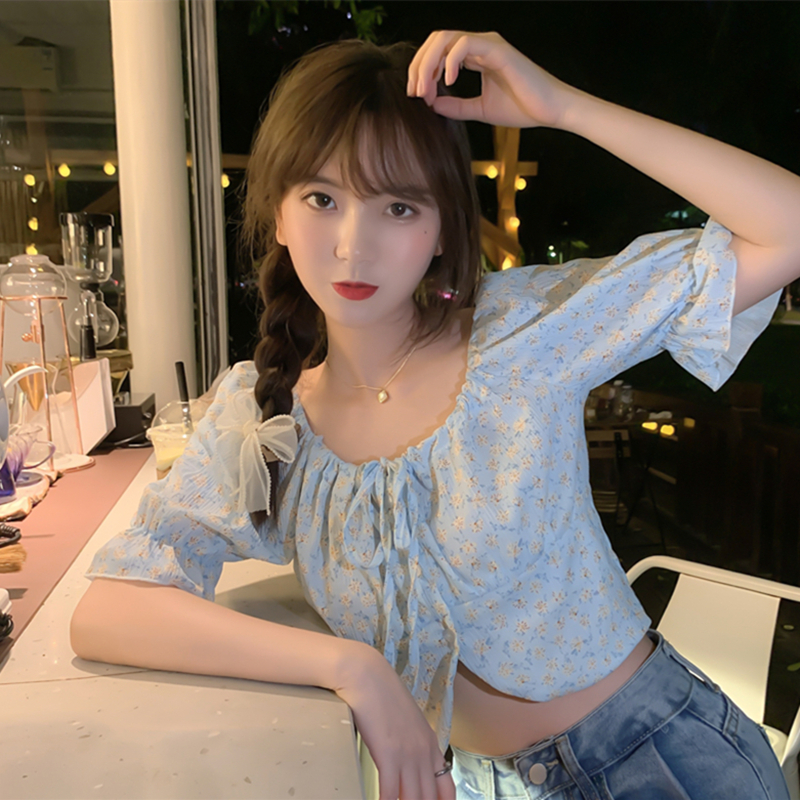 实价实拍  短袖衬衫女夏薄款设计感小众2021年新款碎花泡泡袖上衣