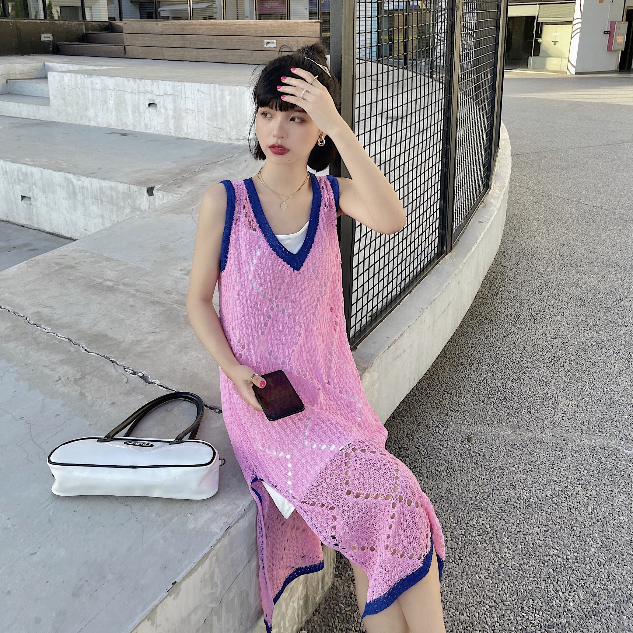 实拍实价 ~法式撞色粉色针织镂空V领修身超长过膝连衣裙两件套