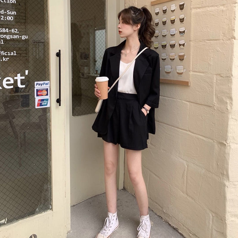 Spring and summer new Korean fashion suit suit thin casual loose suit coat shorts temperament two-piece suit female