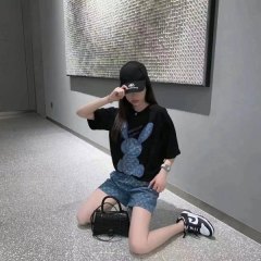 New spring and summer fashion rabbit heavy industry embroidery pattern lovers t short sleeve loose large cotton