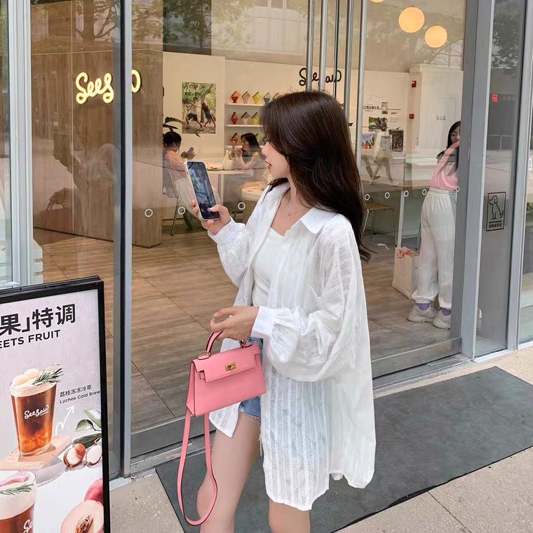 6度2021年夏天新款韩版中长款防晒衬衫女长袖花纹 灯笼袖网红上衣