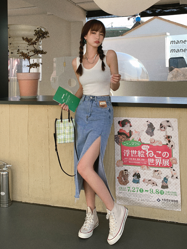 实拍 心机开叉a字半身裙女夏牛仔裙夏季设计感高腰包臀包腚裙子