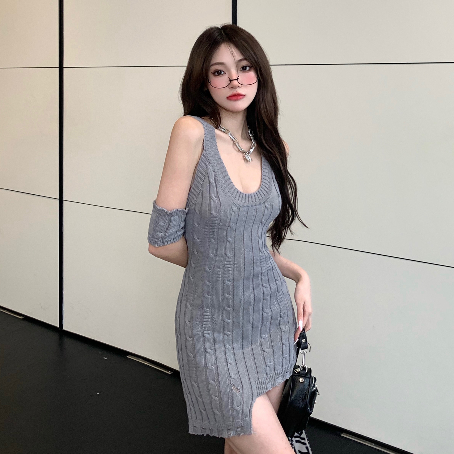 实拍实价  夏季不规则背心针织连衣裙修身显瘦包臀短裙