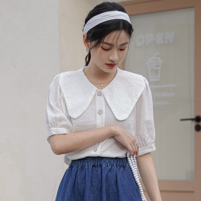 实拍2021夏季新款大翻领泡泡袖短款韩版上衣减龄娃娃领短袖衬衫女