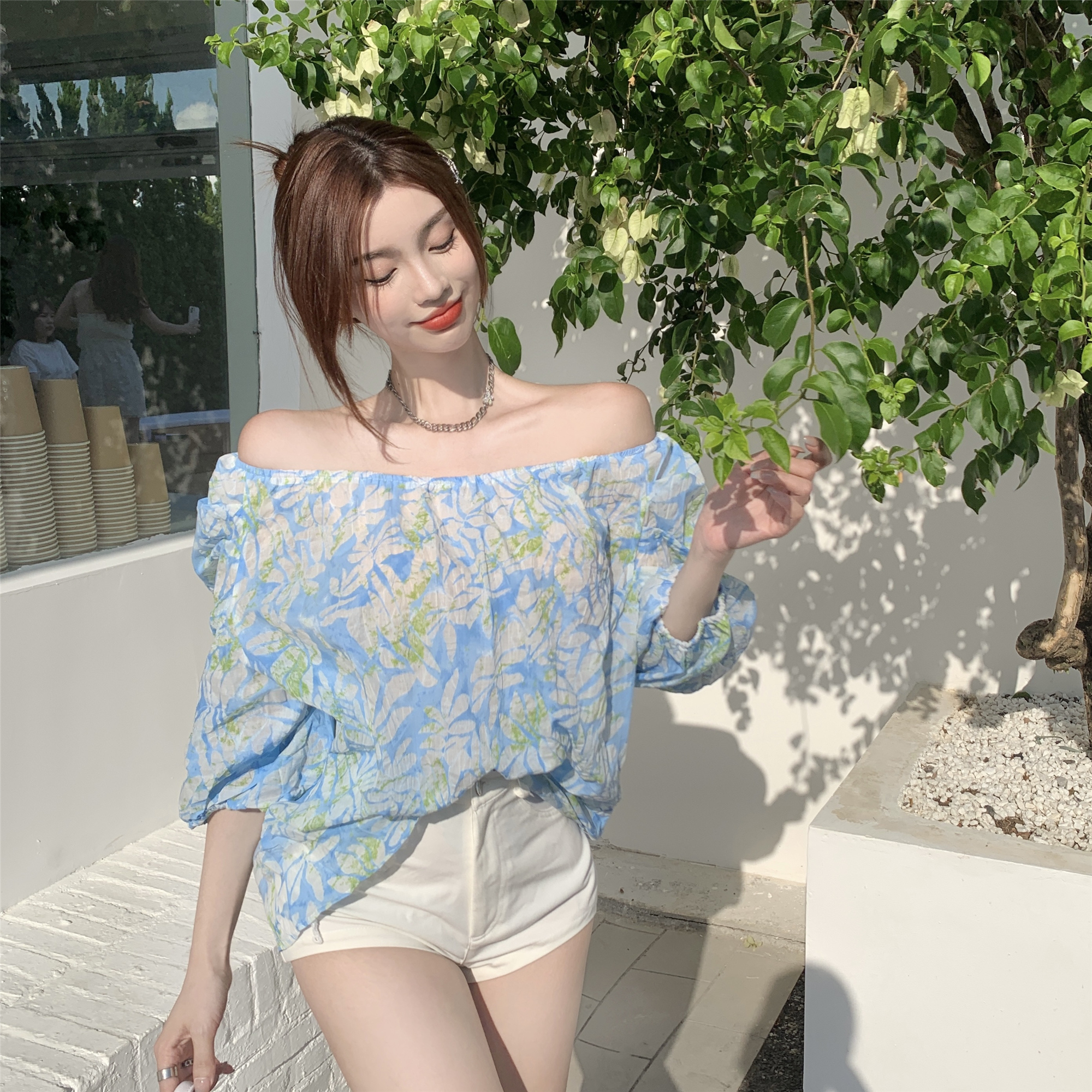 实拍实价 复古印花一字领泡泡短袖衬衫女设计感小众夏季2021年新款韩版上衣