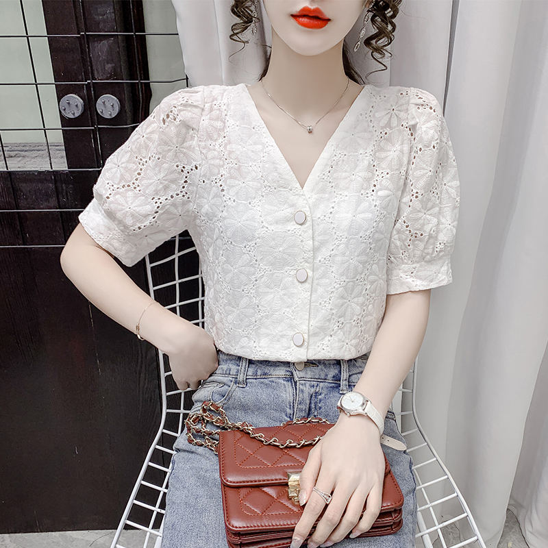 实拍2021夏季新款蕾丝衫女短袖时尚气质白色上衣女士小衫