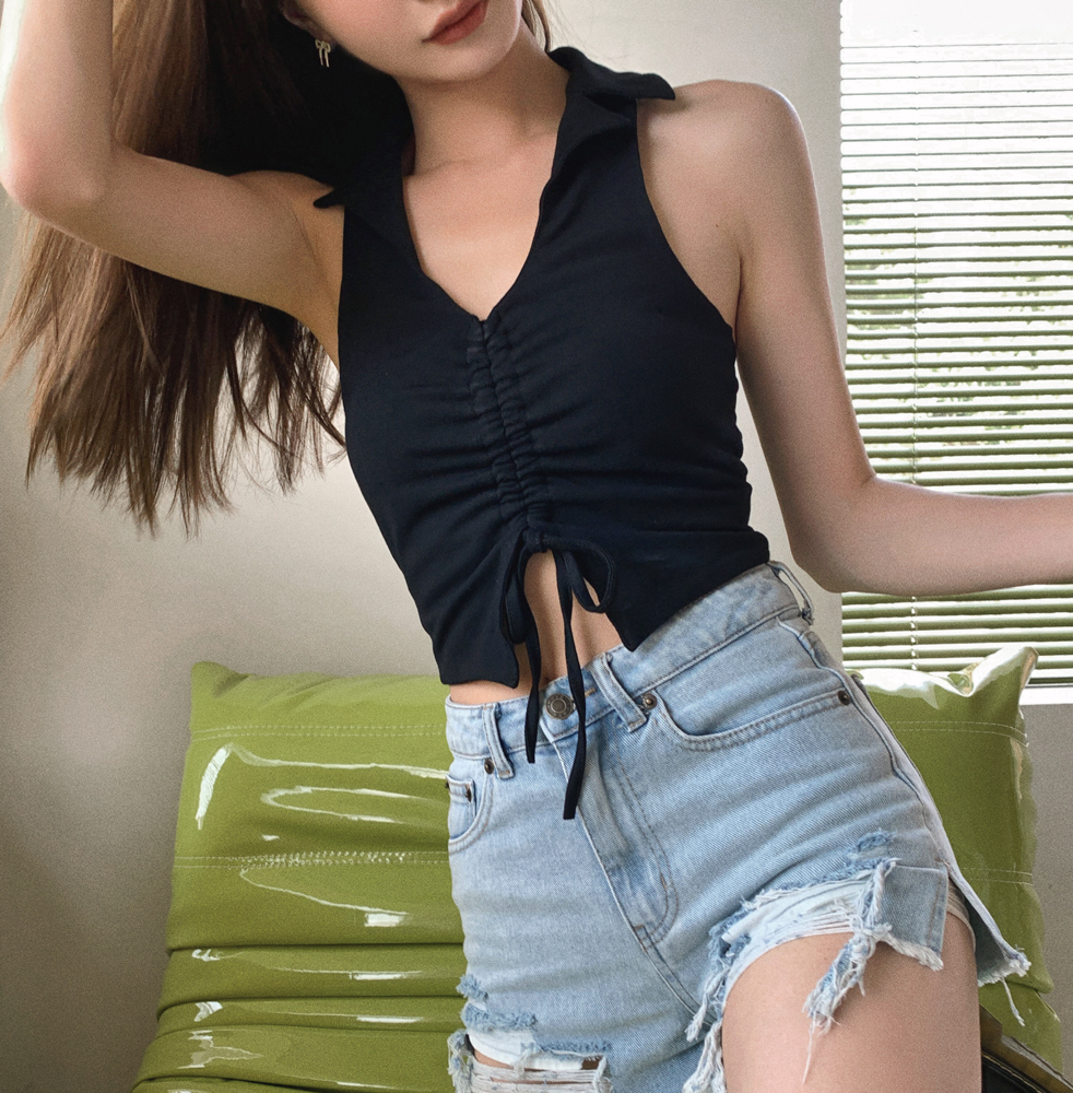 实拍 欧美挂脖吊带背心女2021夏装新款抽绳设计黑色短款露背上衣