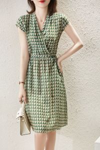 RM3233#时尚气质抽象印花连衣裙女装 夏季新款减龄显瘦系带裙子潮