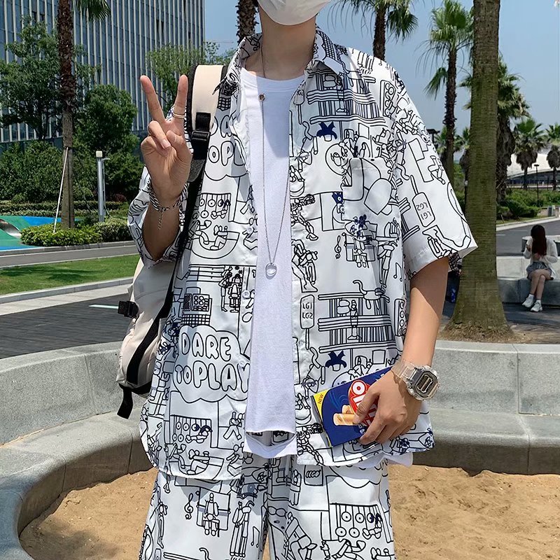 实拍漫画短袖衬衫男夏季薄款宽松潮流港风半袖上衣休闲花衬衣套装