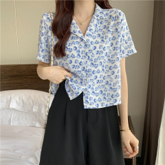 New summer floral suit collar with soft style and loose short sleeve shirt