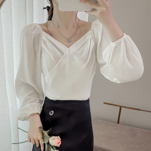 PS48593# 秋季新款法式泡泡袖设计感小众时尚百搭短款上衣 服装批发女装直播货源