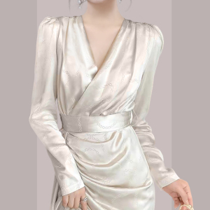RM2828#宫廷复古连衣裙新款时尚高端女装气质长袖纯欲修身裙