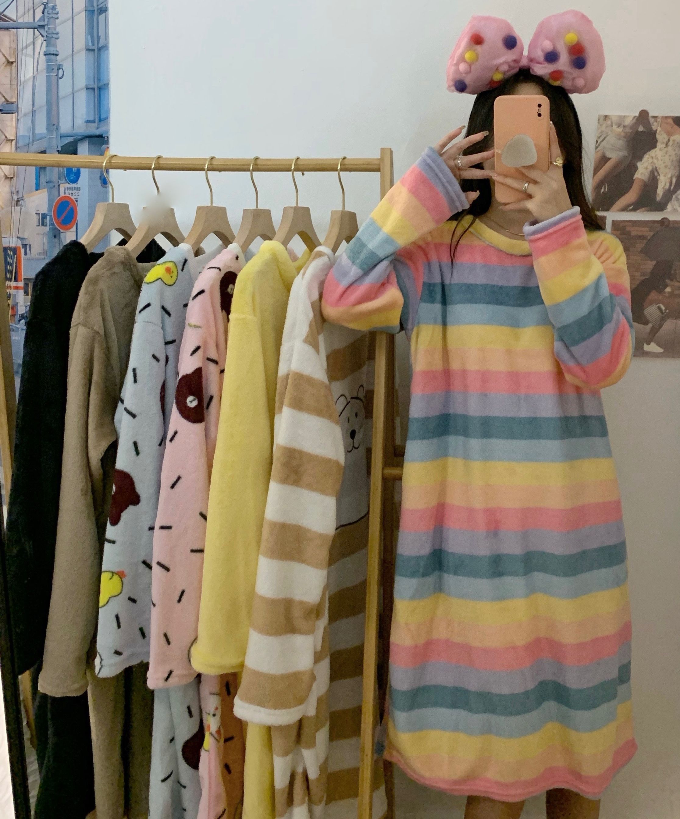 Real shot of autumn and winter Korean cartoon smiling face coral velvet nightgown for women striped strawberry loose pajamas home clothes