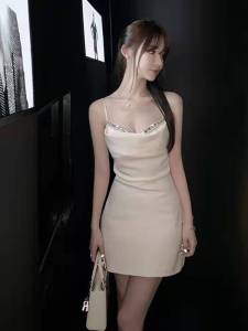 Pearl diamond suspender skirt shows thin temperament dress