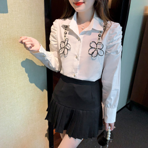 PS12648# 衬衫女春季韩版新款设计感珍珠花朵POLO领外穿洋气长袖白衬衣 服装批发女装直播货源