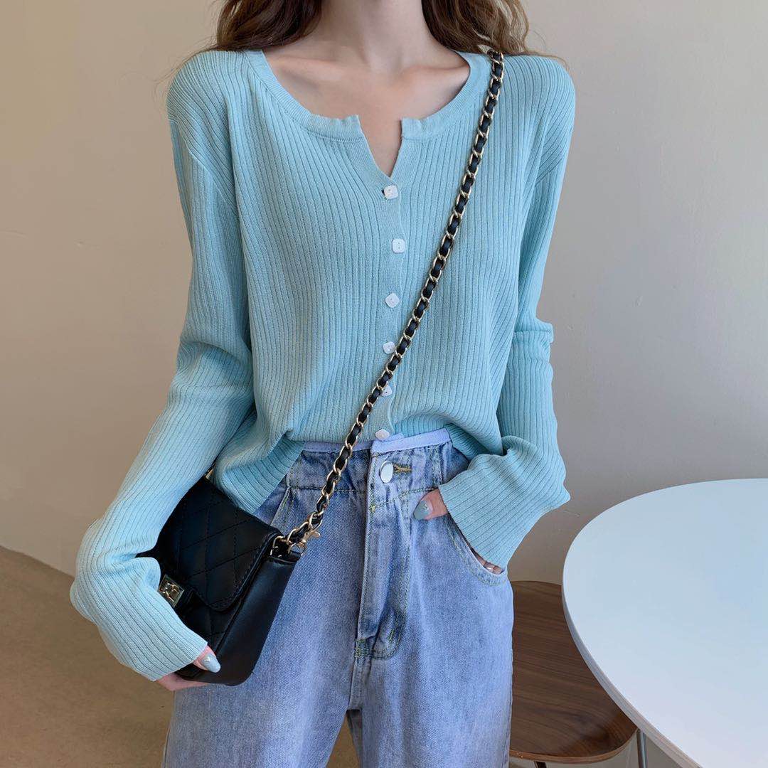 Cardigan Thin Women's Spring Dress 2023 Korean Version New Short Ice Silk Knitted Sweater Sunscreen Coat V-Neck Top Trendy
