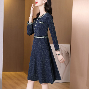 RM5210#赫本女法式小众设计感小香风轻奢名媛长袖针织连衣裙