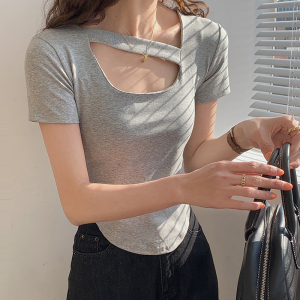 PS36250# 夏季新款设计感斜领镂空修身显瘦纯色短款短袖t恤女 服装批发女装直播货源