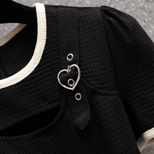TR38145# 夏装新款加大码女装气质小黑裙优雅镂空收腰连衣裙 服装批发女装批发服饰货源