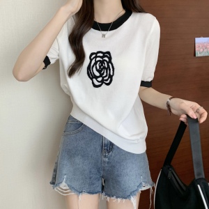 MY3026#大码白色山茶花针织短袖T恤女夏设计感洋气冰丝针织衫上衣