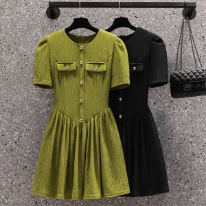 KM19716#大码女装2022法式小众设计感短袖绿色连衣裙收腰显瘦裙女