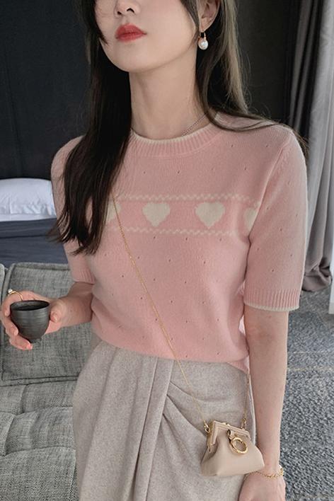 Milk candy sweetheart ~ color contrast love V-neck wool knitted cardigan women's round neck short sleeved sweater