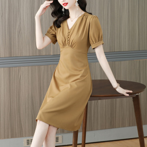 RM15440#夏季倪妮般的大美惊艳显白 进口醋酸料桔梗v领连衣裙